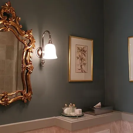 מלון D'angleterre 4*